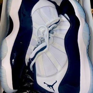 Jordan Retro 11 “Concords”